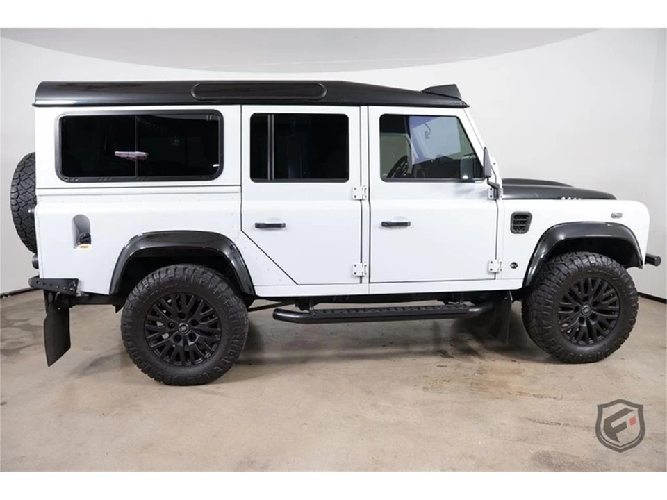 1991 Land Rover Defender 110 - Image 10 of 31