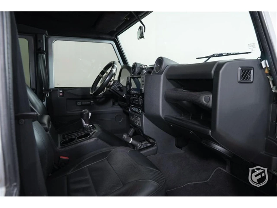 1991 Land Rover Defender 110 - Image 27 of 31