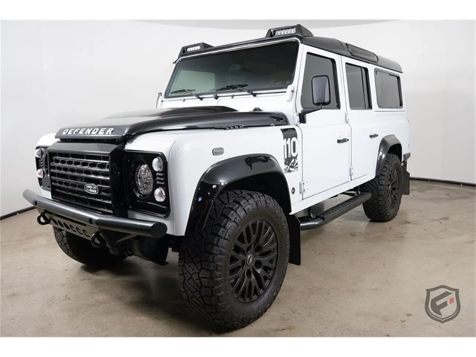 1991 Land Rover Defender 110 - Image 4 of 31
