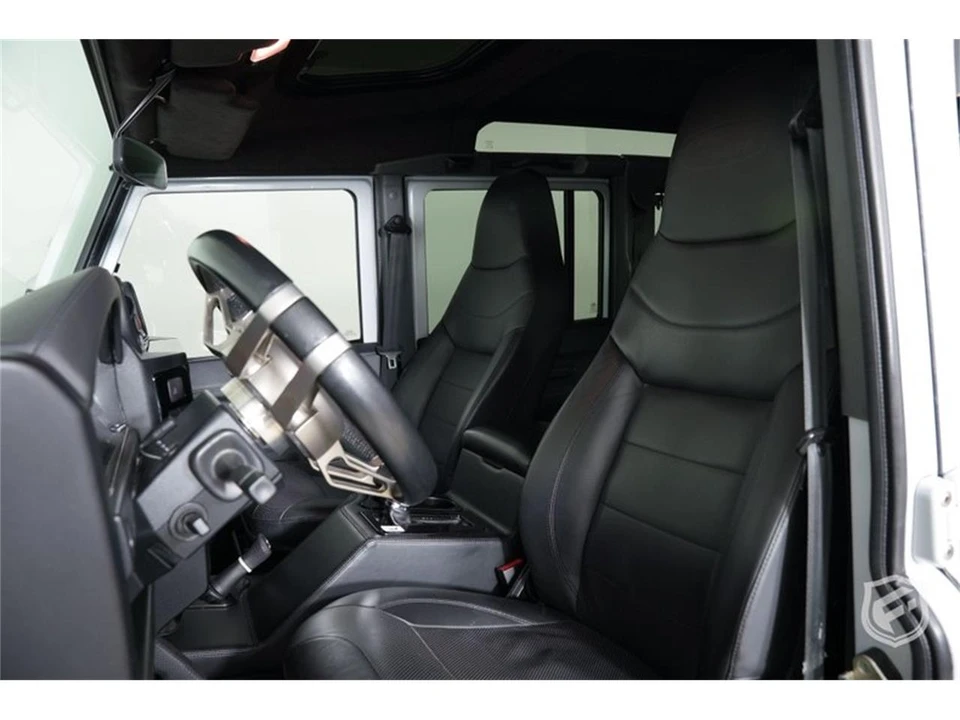 1991 Land Rover Defender 110 - Image 16 of 31
