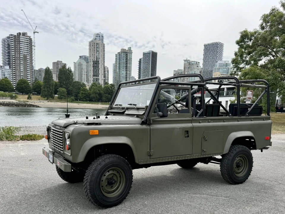 1991 Land Rover Defender 110 - Image 2 of 31