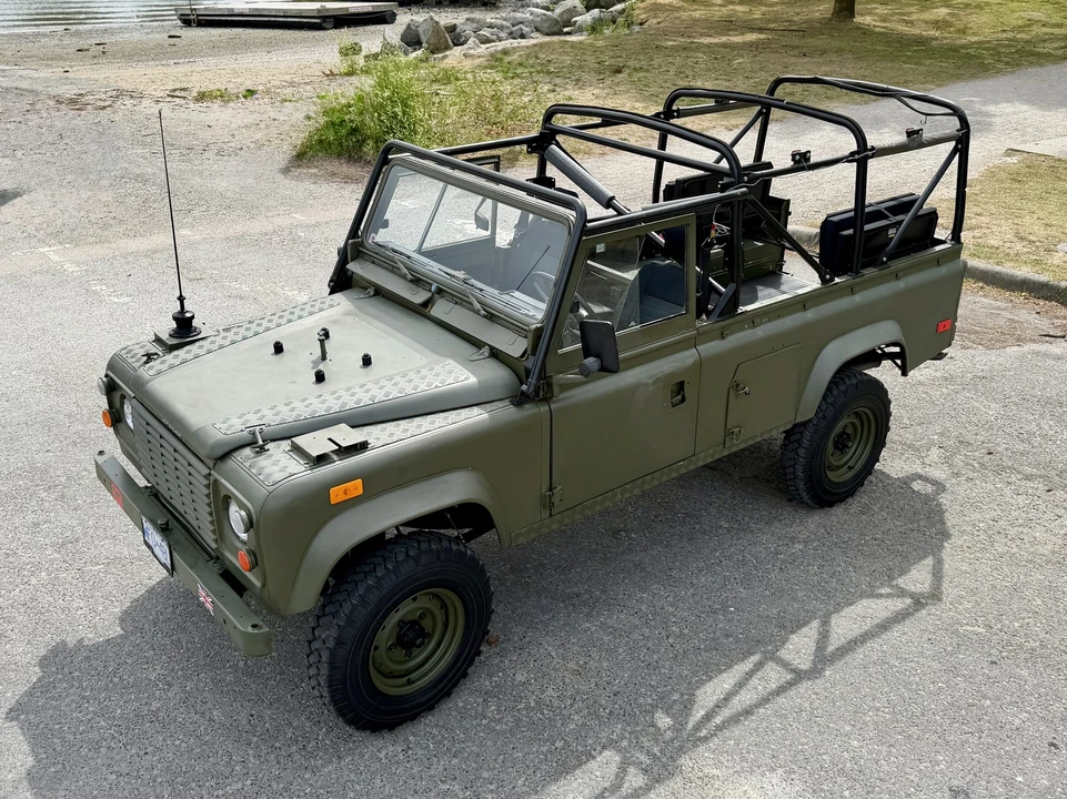 1991 Land Rover Defender 110 - Image 6 of 31
