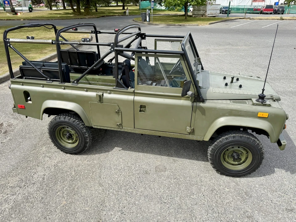1991 Land Rover Defender 110 - Image 24 of 31