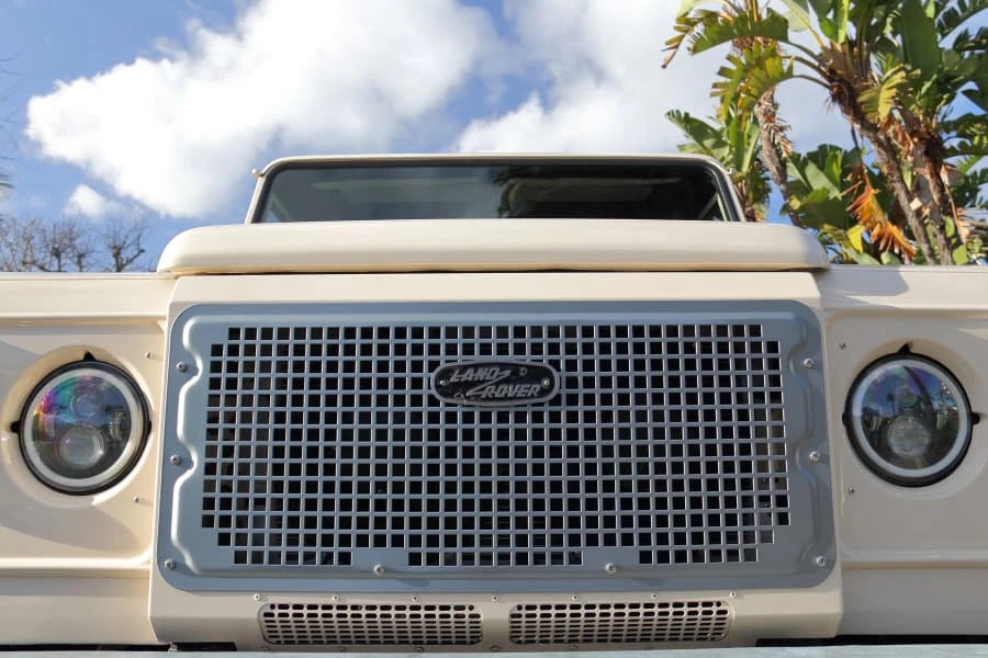 1991 Land Rover Defender 110 - Image 10 of 31