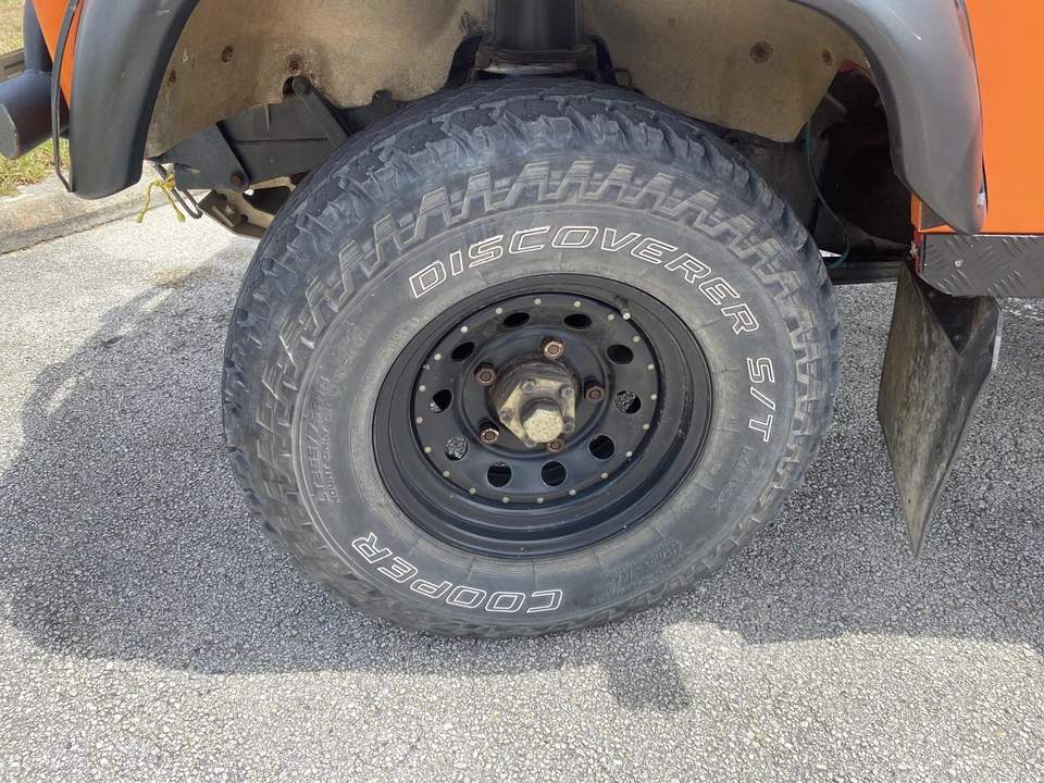 1991 Land Rover Defender 110 - Image 14 of 31
