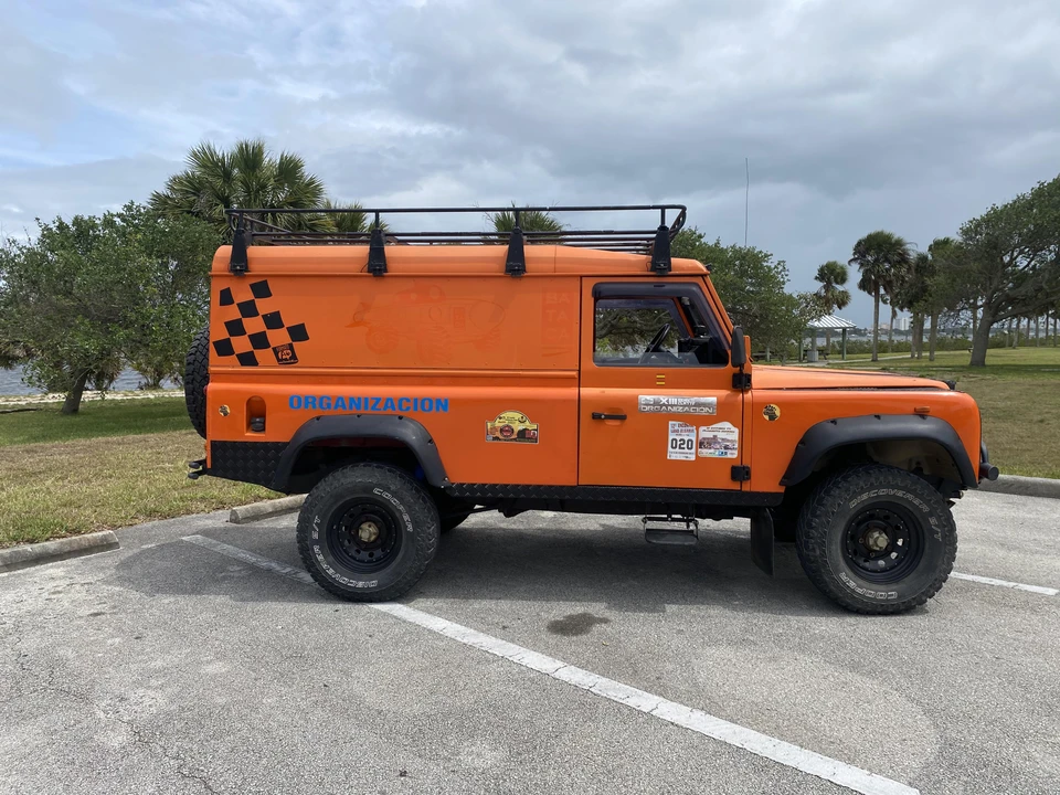 1991 Land Rover Defender 110 - Image 12 of 31