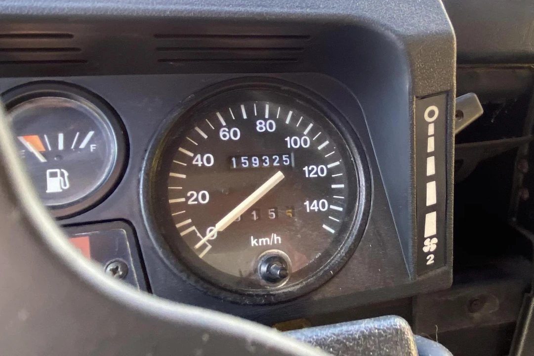 1991 Land Rover Defender 110 - Image 21 of 31
