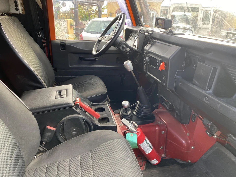 1991 Land Rover Defender 110 - Image 27 of 31
