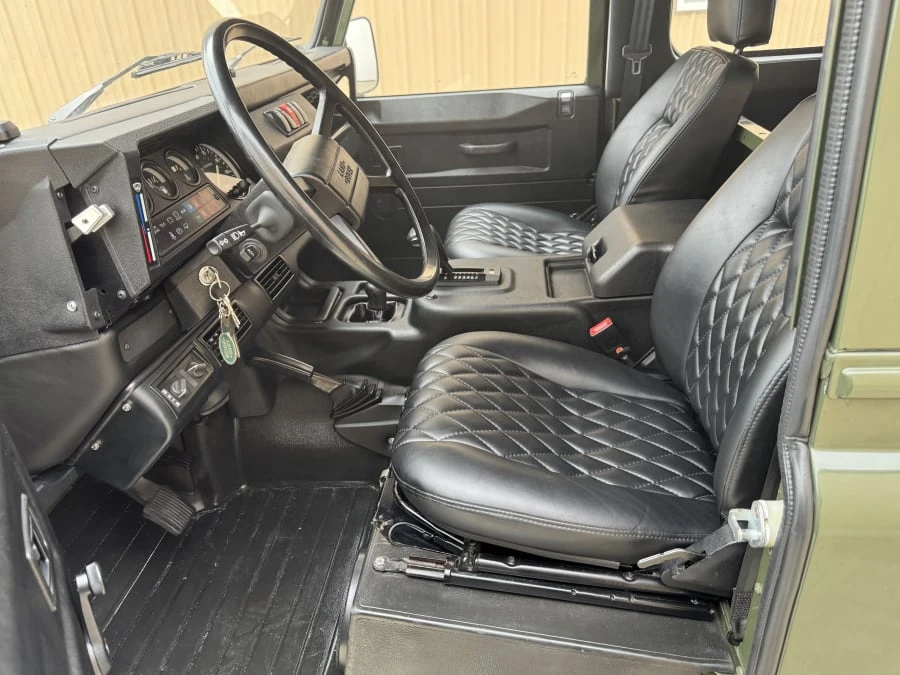 1991 Land Rover Defender 110 - Image 11 of 20