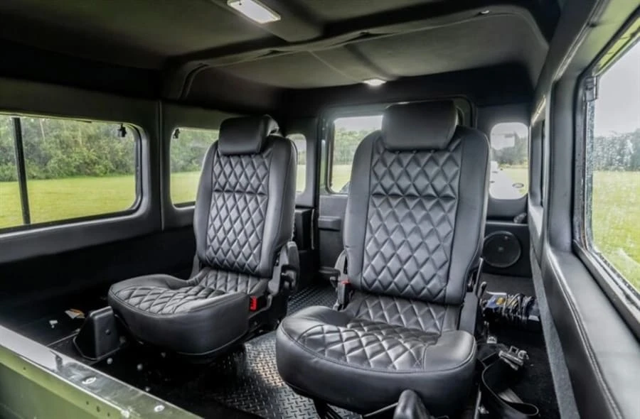 1991 Land Rover Defender 110 - Image 13 of 20