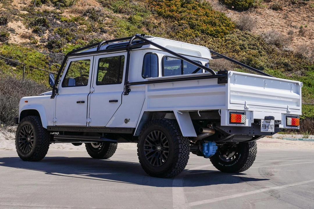 1991 Land Rover Defender 130 - Image 4 of 28