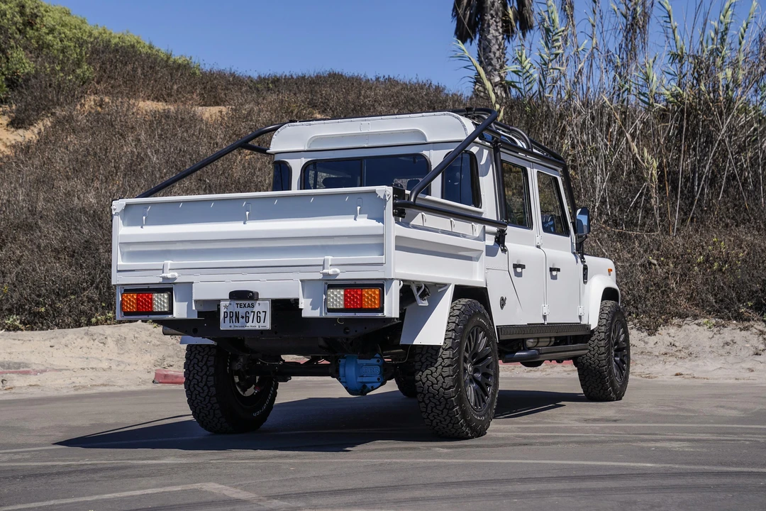 1991 Land Rover Defender 130 - Image 17 of 28