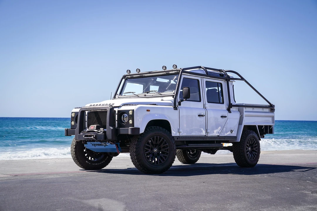 1991 Land Rover Defender 130 - Image 10 of 28