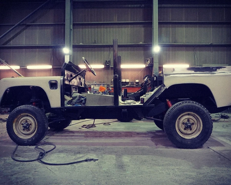 1991 Land Rover Defender - Image 9 of 12