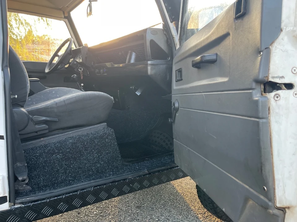 1991 Land Rover Defender - Image 19 of 21