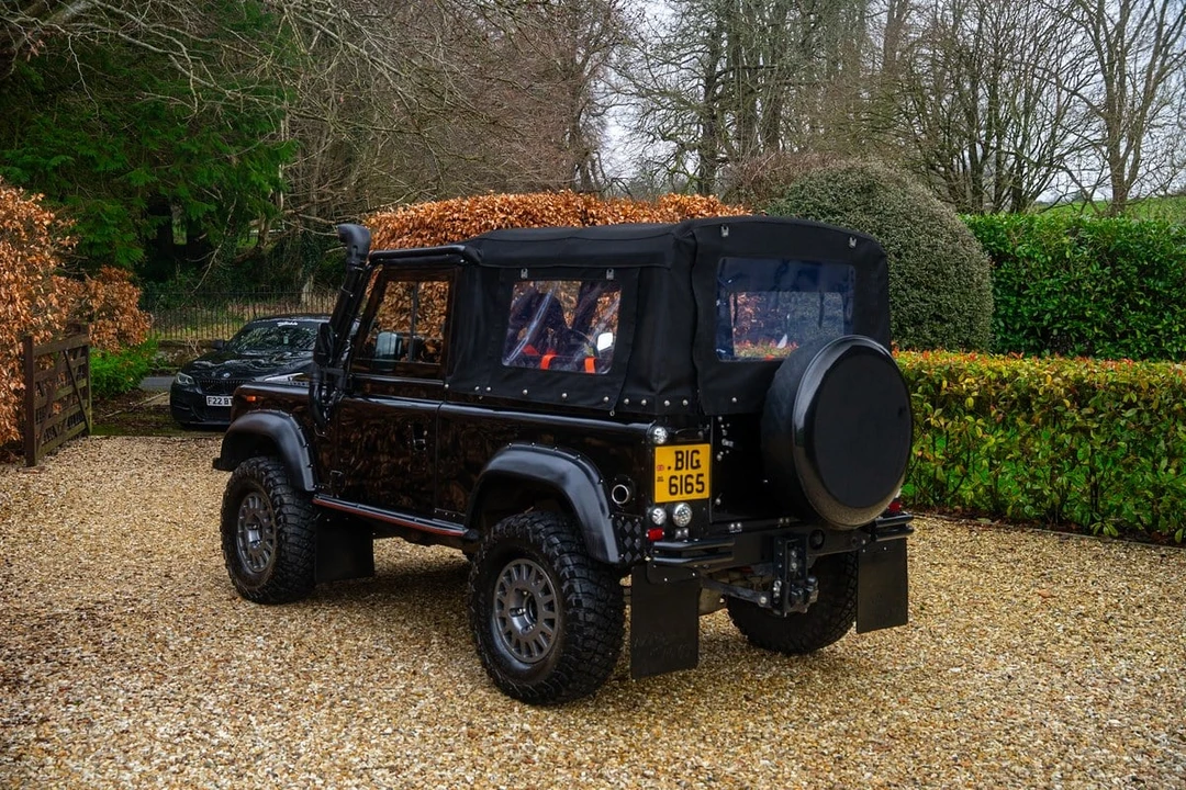 1991 Land Rover Defender 90 - Image 19 of 30