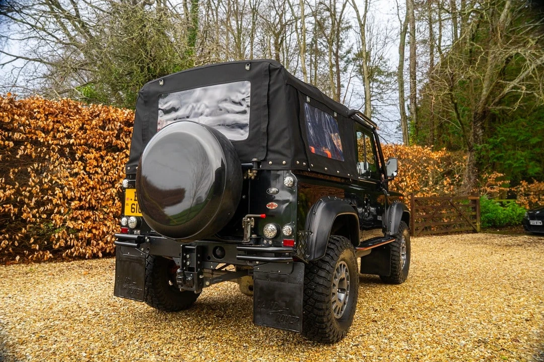 1991 Land Rover Defender 90 - Image 14 of 30