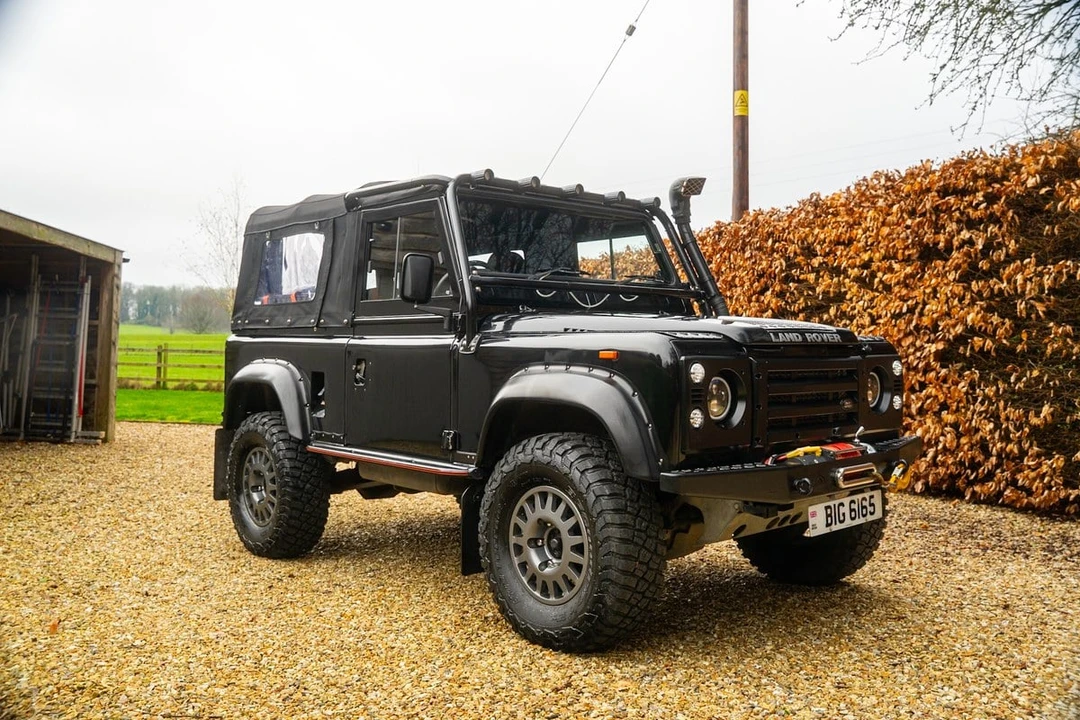 1991 Land Rover Defender 90 - Image 8 of 30