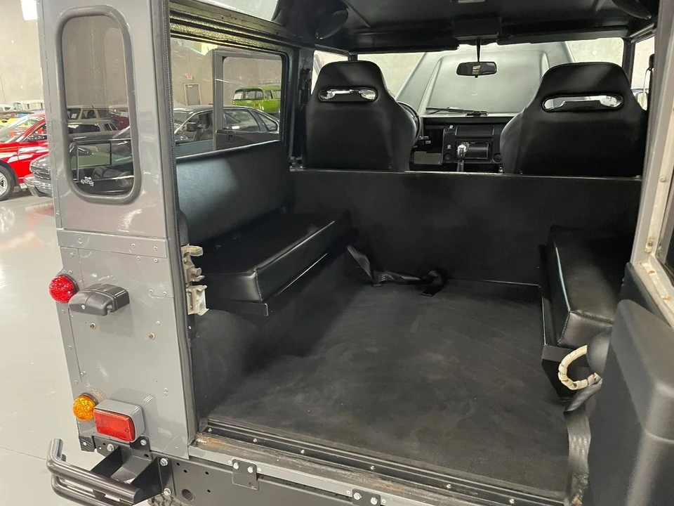 1991 Land Rover Defender 90 - Image 13 of 21