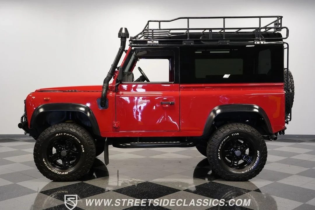 1991 Land Rover Defender 90 - Image 3 of 21