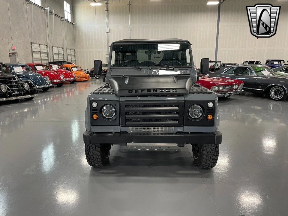 1991 Land Rover Defender 90 - Image 3 of 21