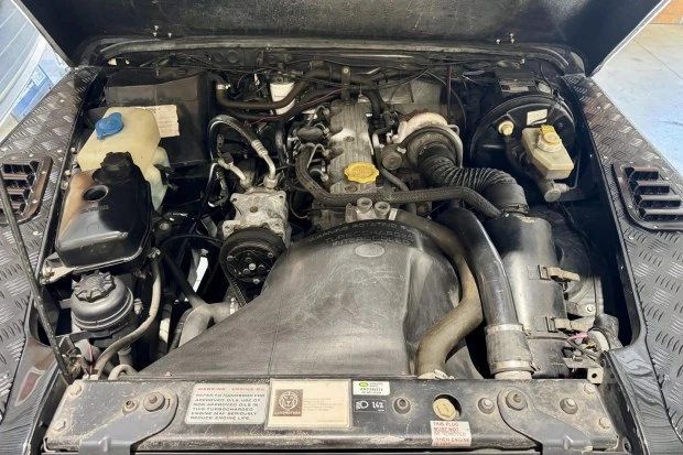 1991 Land Rover Defender 90 - Image 6 of 8
