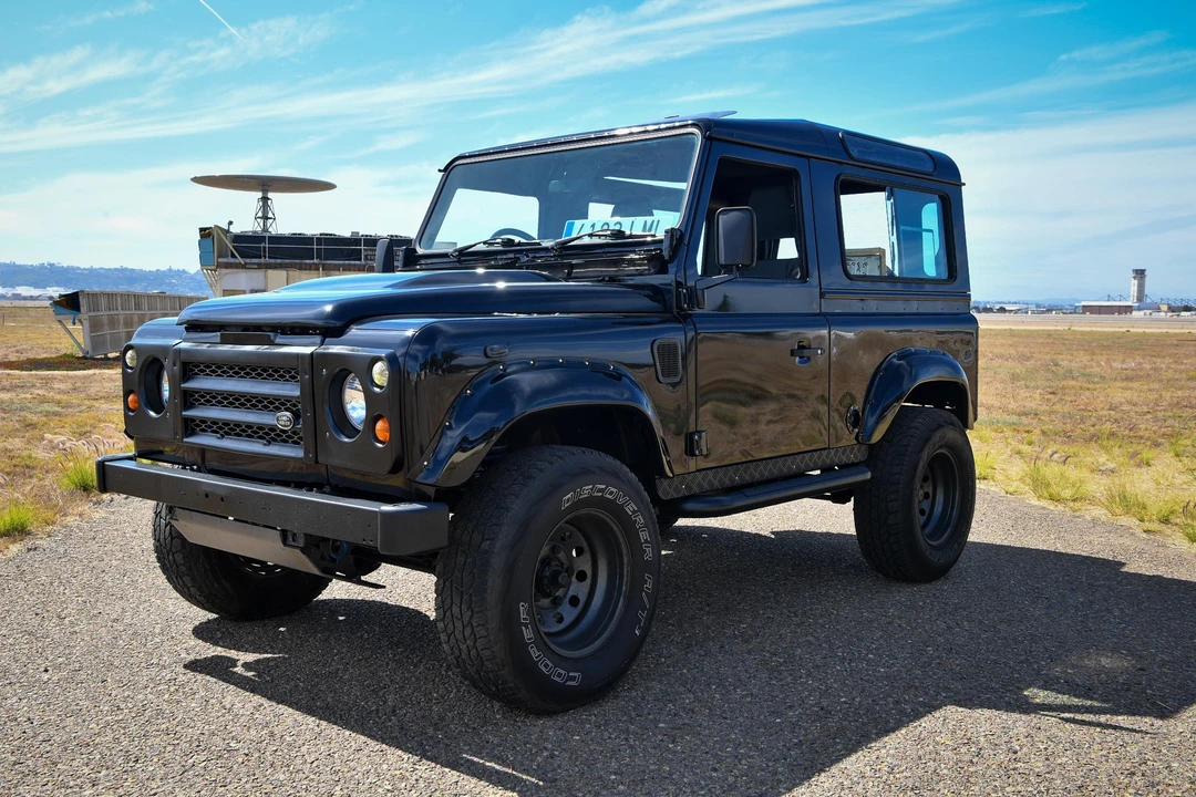 1991 Land Rover Defender 90 - Image 7 of 31