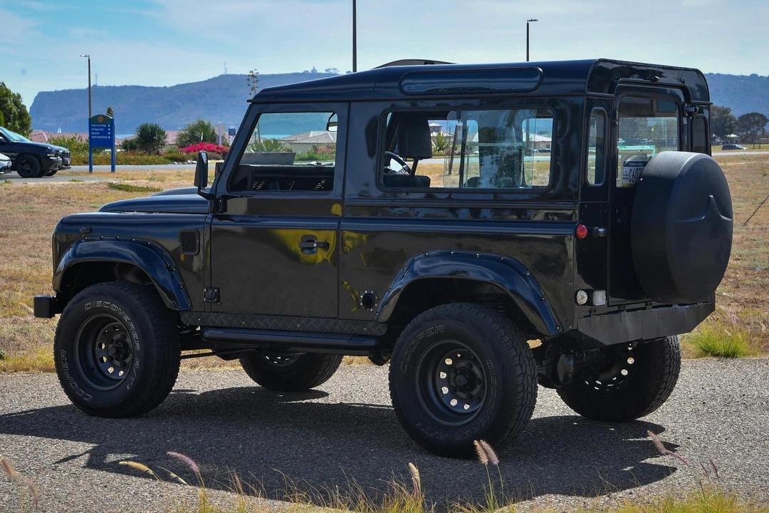 1991 Land Rover Defender 90 - Image 3 of 31