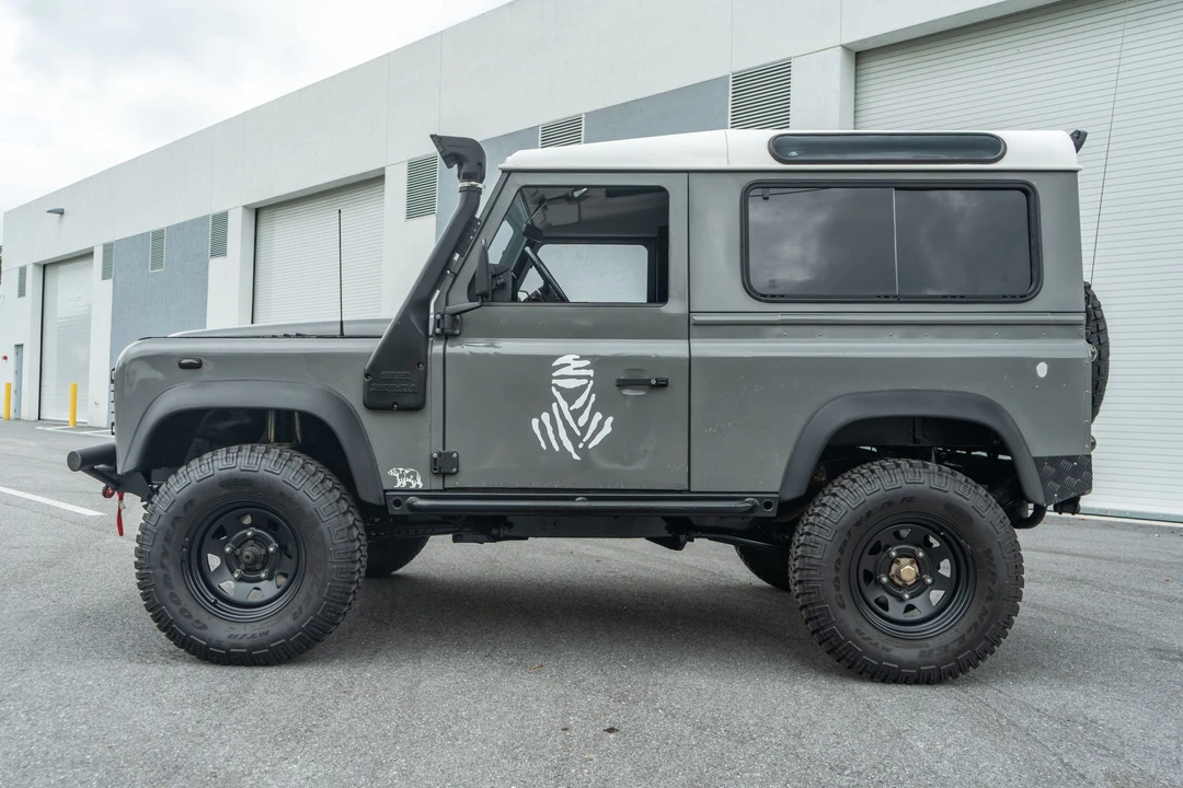 1991 Land Rover Defender 90 - Image 23 of 31