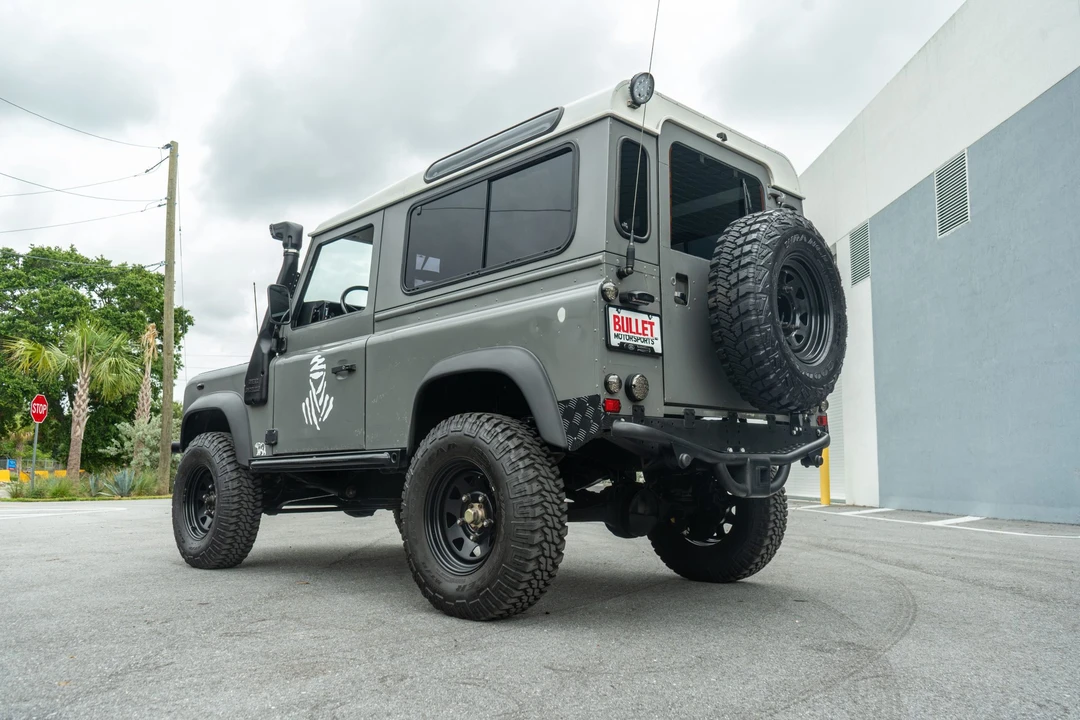 1991 Land Rover Defender 90 - Image 24 of 31