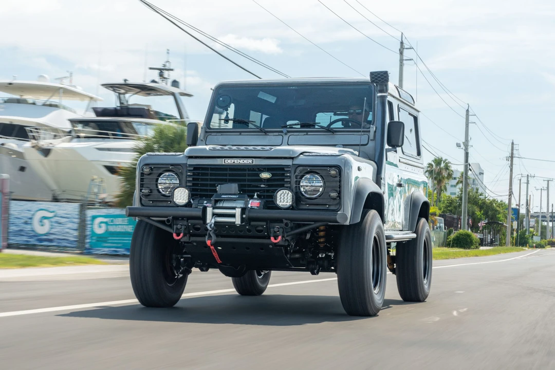 1991 Land Rover Defender 90 - Image 8 of 31