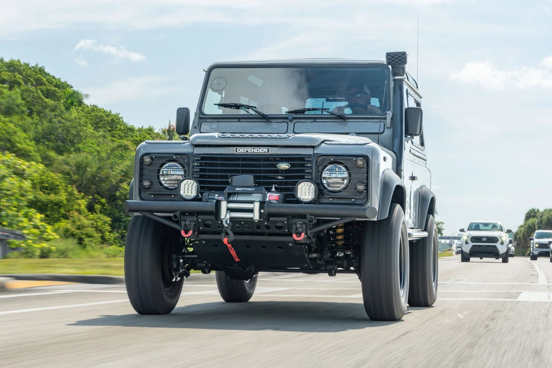 1991 Land Rover Defender 90 - Image 9 of 31
