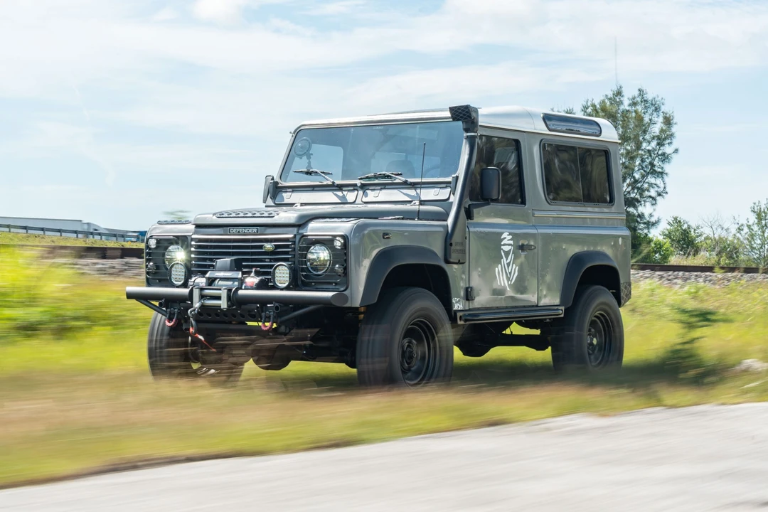 1991 Land Rover Defender 90 - Image 4 of 31