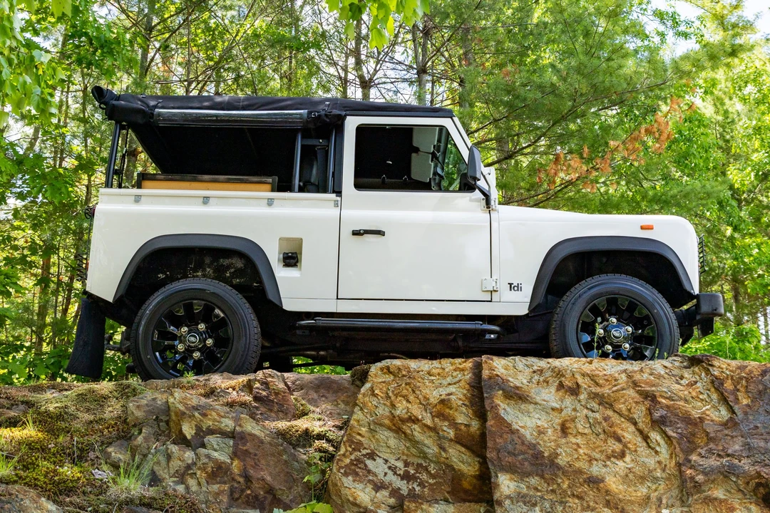 1991 Land Rover Defender 90 - Image 5 of 31