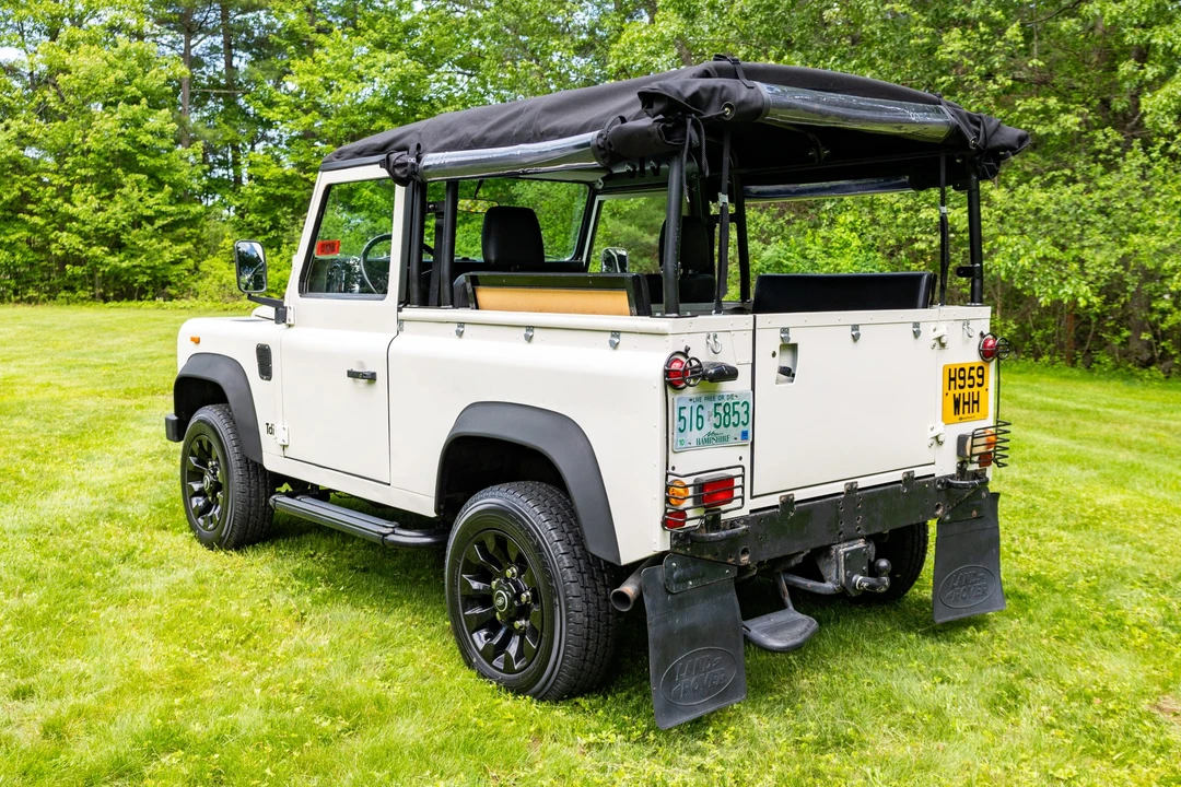 1991 Land Rover Defender 90 - Image 8 of 31