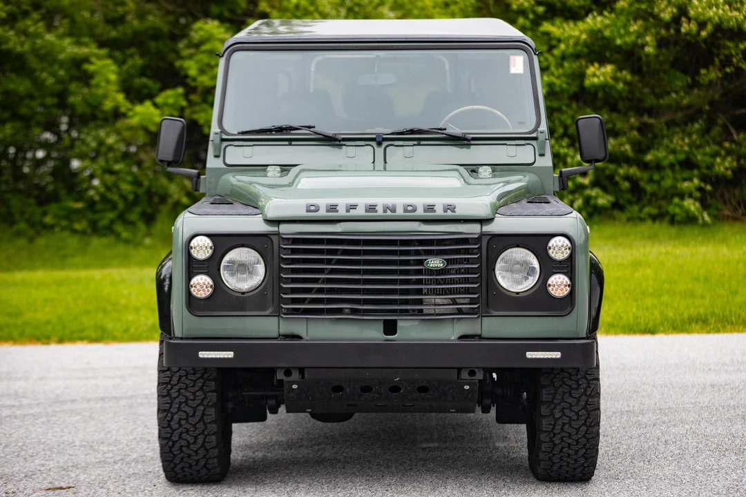 1991 Land Rover Defender 90 - Image 2 of 31
