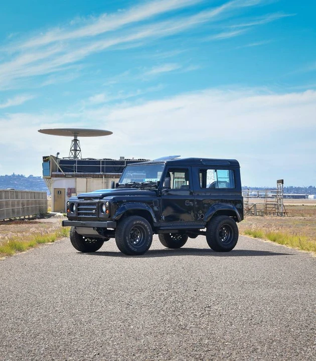 1991 Land Rover Defender 90 - Image 8 of 20
