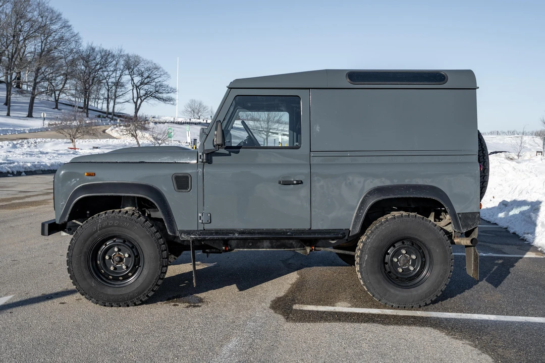 1991 Land Rover Defender 90 - Image 7 of 31