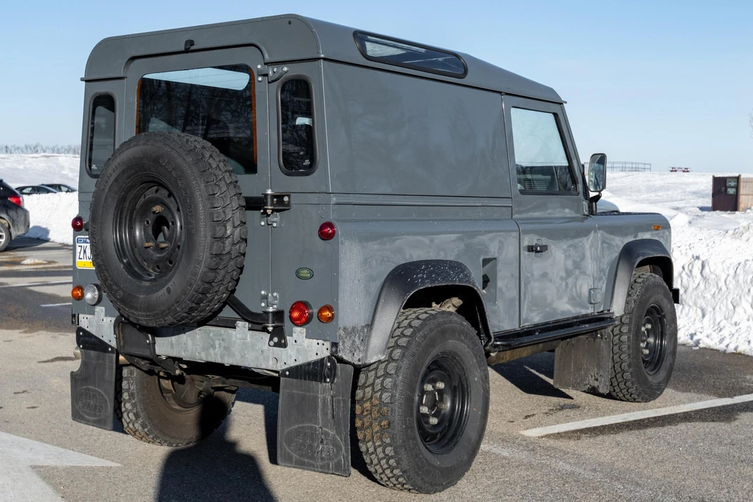 1991 Land Rover Defender 90 - Image 4 of 31