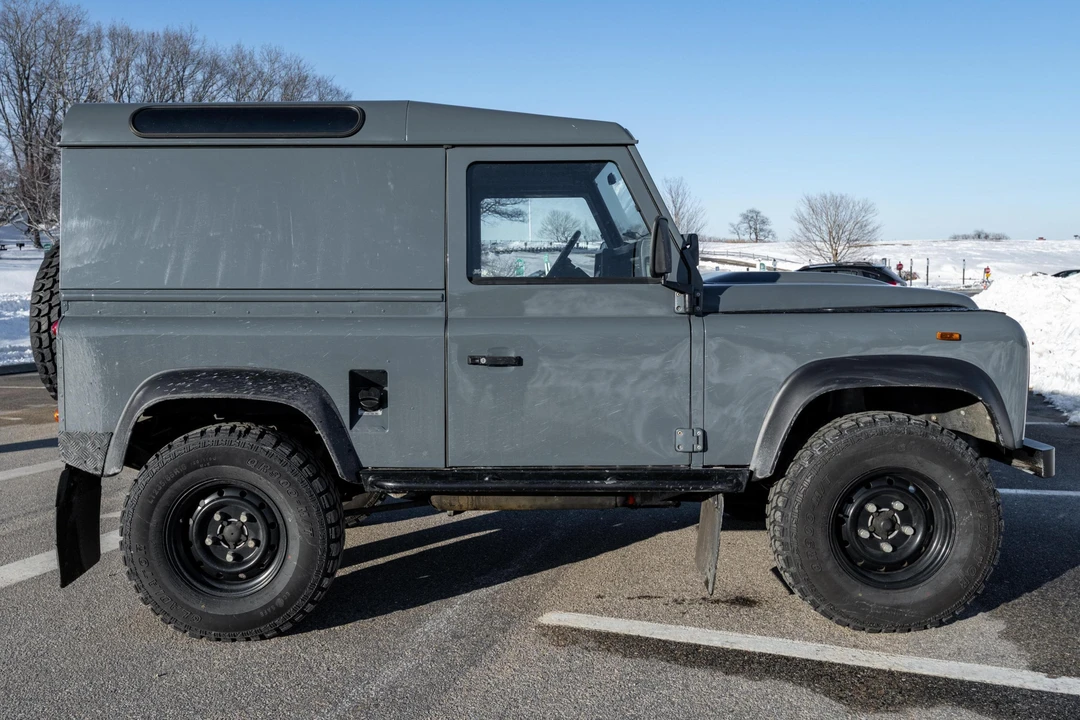 1991 Land Rover Defender 90 - Image 3 of 31
