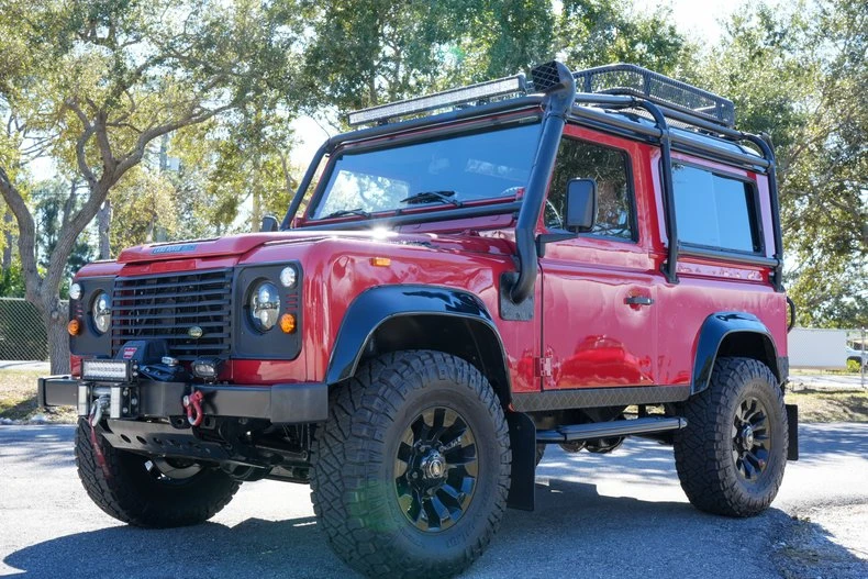 1991 Land Rover Defender 90 - Image 2 of 31