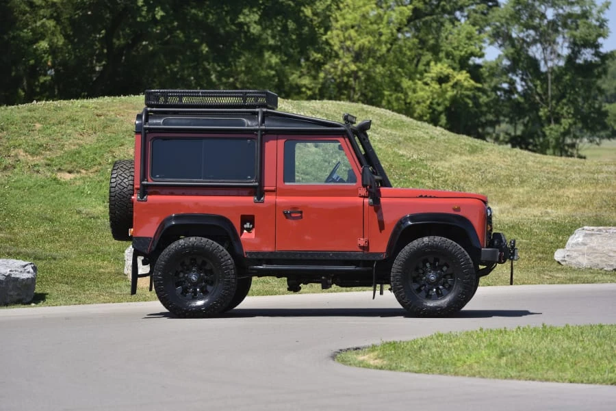 1991 Land Rover Defender 90 - Image 2 of 31