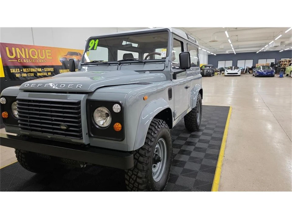1991 Land Rover Defender 90 - Image 11 of 31