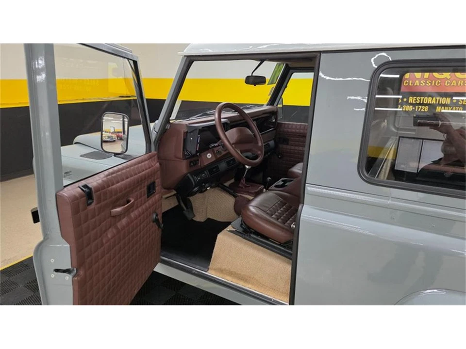 1991 Land Rover Defender 90 - Image 23 of 31