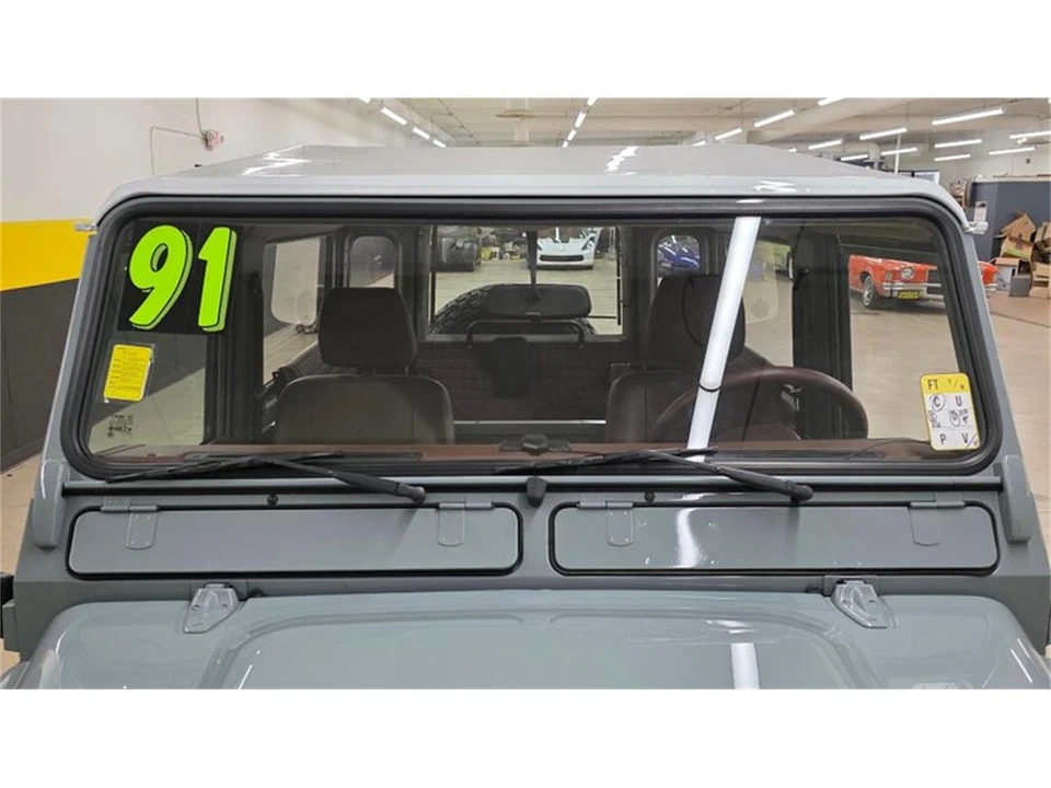 1991 Land Rover Defender 90 - Image 14 of 31