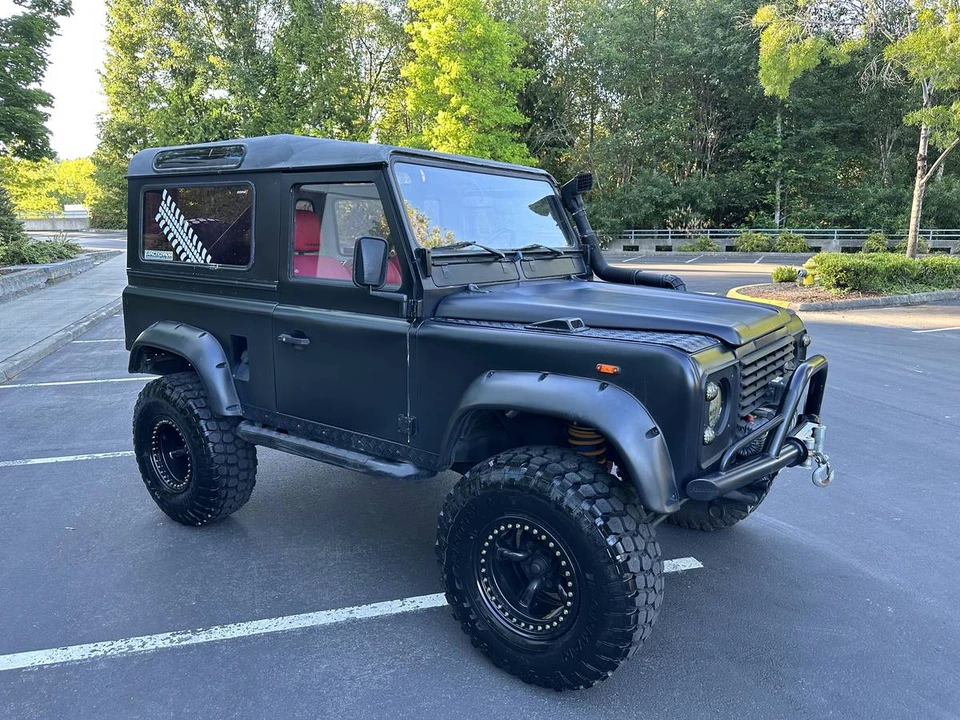 1991 Land Rover Defender - Image 8 of 17