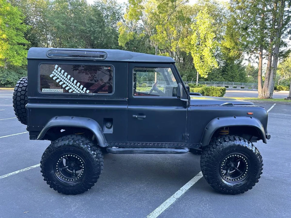 1991 Land Rover Defender - Image 7 of 17
