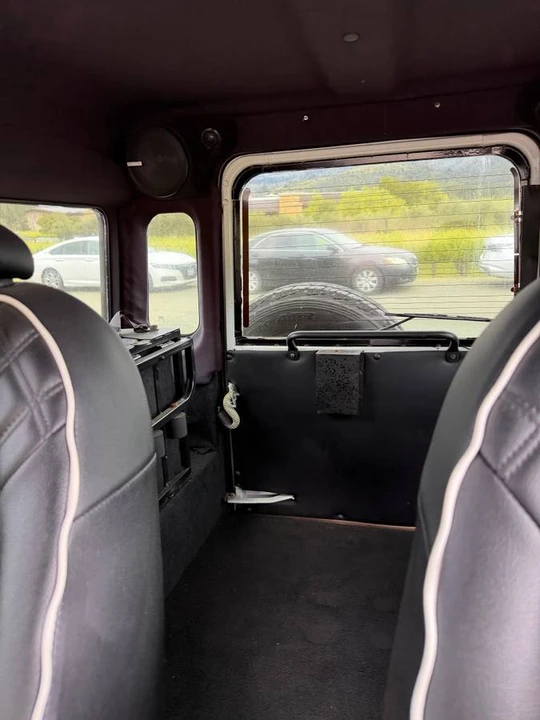 1991 Land Rover Defender 110 - Image 8 of 8
