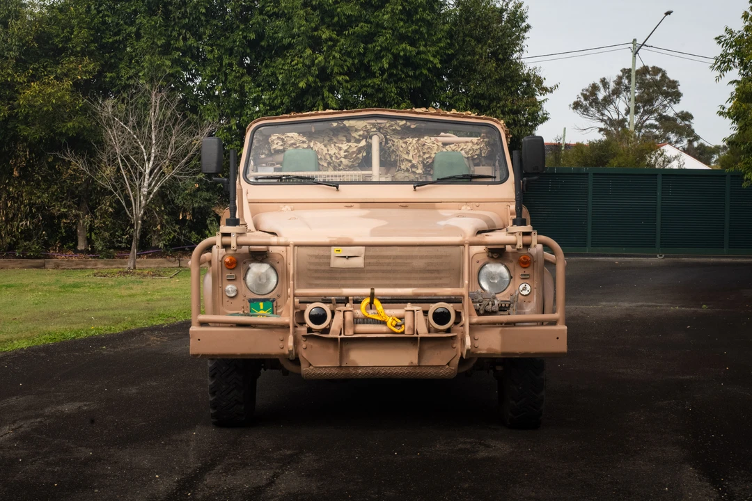 1991 Land Rover Defender 110 - Image 2 of 31