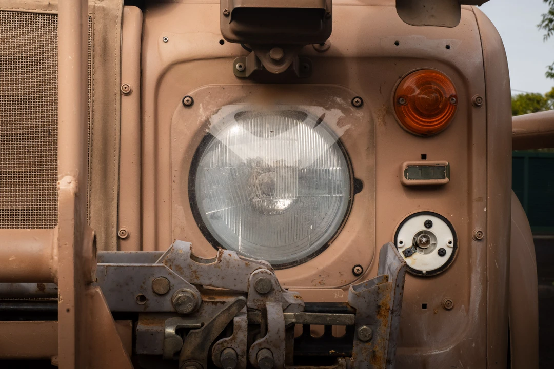 1991 Land Rover Defender 110 - Image 19 of 31